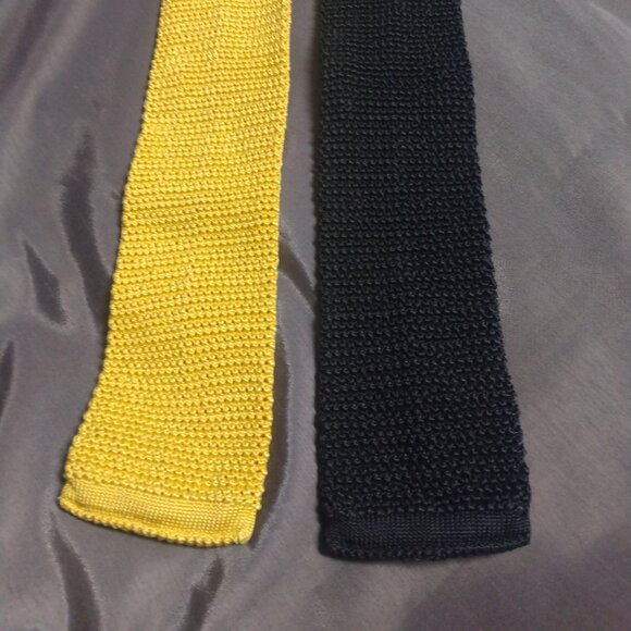 ❤️Lot 2 LAND'S END Italy Black Yellow Grenadine Square Skinny Neckties Tie - Picture 3 of 4